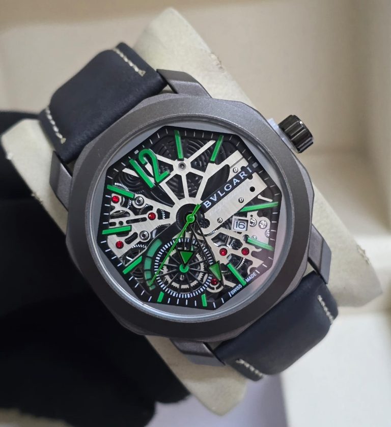 Watch (WT-008)