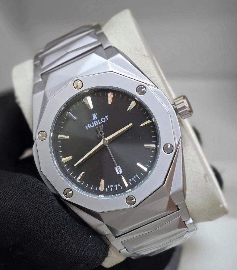 Watch (WT-011)